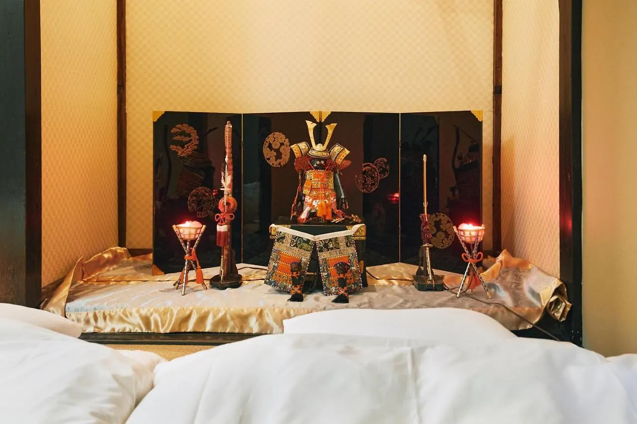 Villa Hakone Kabuto 古民家旅館 150平米 バス停迄一分 準天然温泉 最大12名 0*,