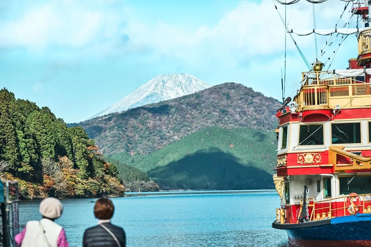 Villa Hakone Kabuto 古民家旅館 150平米 バス停迄一分 準天然温泉 最大12名