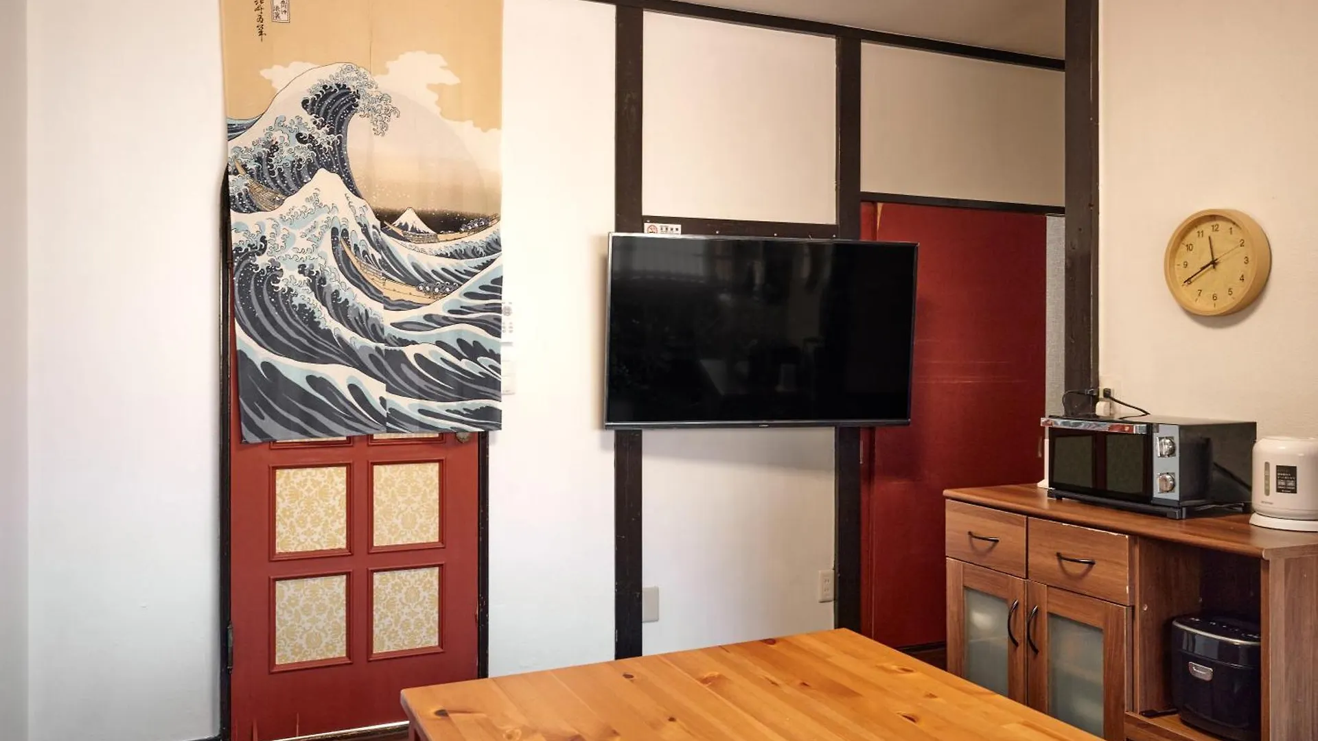 Villa Hakone Kabuto 古民家旅館 150平米 バス停迄一分 準天然温泉 最大12名